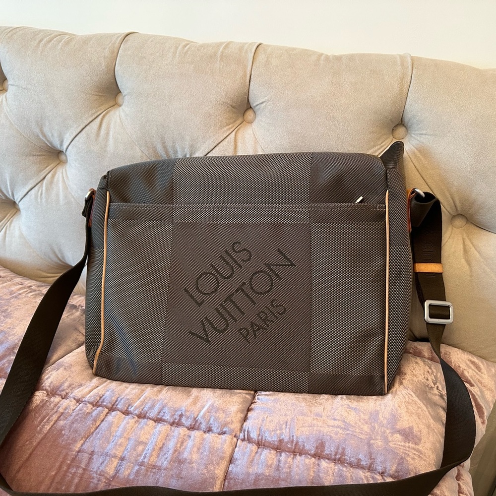 Computer / Messenger Bag. Authentic. Great Condit… - image 2